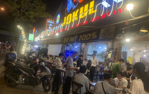 Nhiều nhà hàng, quán nhậu ở TPHCM bị phạt vì quảng cáo cá độ bóng đá