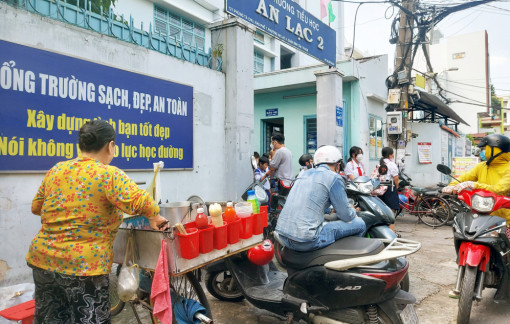 Lo cho sức khỏe học trò