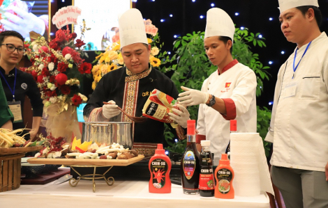 CHIN-SU cùng Hiệp hội Văn hóa ẩm thực Việt Nam đề cử hàng trăm món ăn đặc sắc của miền Trung