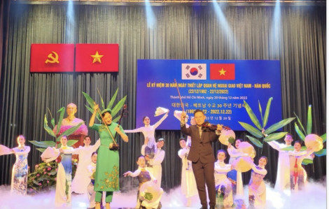 Nhân dân 2 nước Việt – Hàn đang viết thêm những trang sử mới cho đất nước