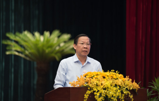 Chủ tịch UBND TPHCM: Năm 2023, tập trung khắc phục hạn chế công vụ