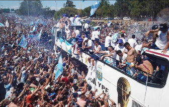 Argentina hủy Lễ kỷ niệm World Cup sau vụ hỗn loạn khiến 1 người chết, 1 bé trai hôn mê