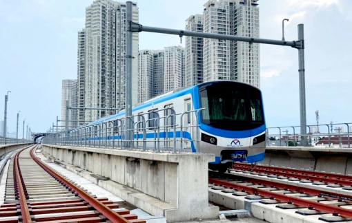 Hôm nay (21/12) metro số 1  Bến Thành - Suối Tiên lần đầu chạy thử