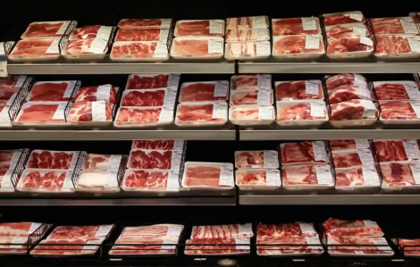 Thịt chế biến sẵn làm tăng nguy cơ ung thư ruột 82%