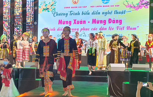 Đa sắc màu các dân tộc Việt Nam trong chương trình "Mừng Xuân - Mừng Đảng" năm 2023