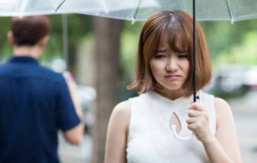 Tôi giả bộ làm dữ, đòi chia tay, ai ngờ anh... làm thiệt