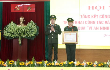 Giám đốc Công an tỉnh Quảng Ninh Đinh Văn Nơi được thăng hàm Thiếu tướng