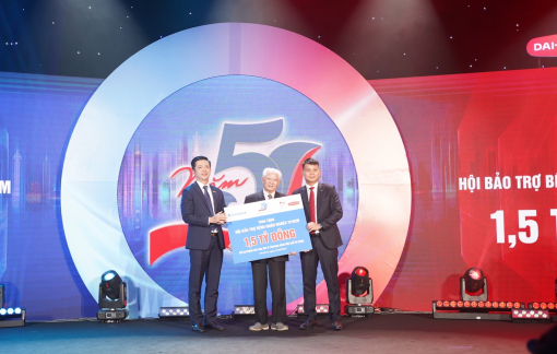 Dai-ichi Life Việt Nam và Sacombank triển khai chương trình “Kết nối triệu yêu thương - Hạnh phúc cho cộng đồng” nhân kỷ niệm 5 năm hợp tác
