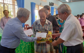 Nestlé Việt Nam hỗ trợ hơn 8.000 người có hoàn cảnh khó khăn nhân dịp tết Nguyên đán