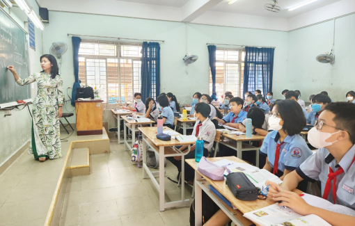 Bộ trưởng Bộ Giáo dục và Đào tạo Nguyễn Kim Sơn: Phát triển đội ngũ nhà giáo là nhiệm vụ cấp bách