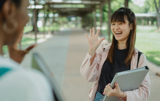 Chào mẹ, con vào thành phố... xin việc