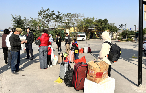 Hàng ngàn lao động Nghệ An tìm việc sau tết, Đồng Nai hỗ trợ cho người bị mất việc làm