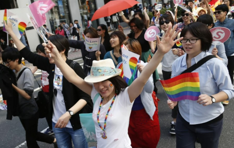 Trợ lý của Thủ tướng Nhật Bản Kishida xin lỗi sau phản ứng dữ dội vì 'ghét' các cặp đôi LGBT