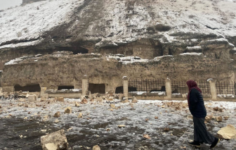 Lâu đài cổ Gaziantep bị hư hại trầm trọng sau trận động đất ở Thổ Nhĩ Kỳ