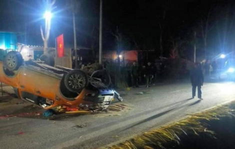 Điện Biên: Ô tô tông hàng loạt xe máy, 3 người tử vong