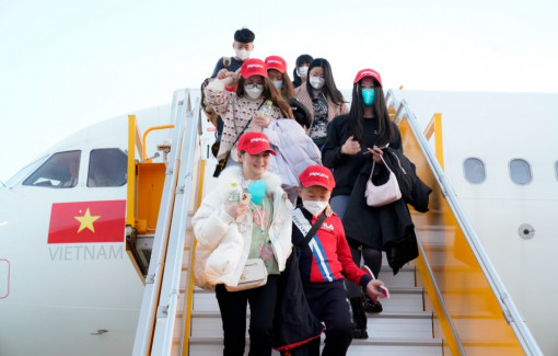 Chờ Trung Quốc mở lại tour đến Việt Nam