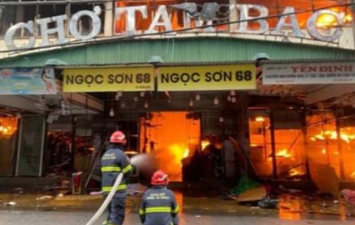 Hội LHPN TPHCM kêu gọi giúp thương nhân chợ Tam Bạc phục hồi lại sau hỏa hoạn