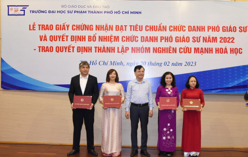 4 nhà giáo được công nhận đạt tiêu chuẩn chức danh phó giáo sư