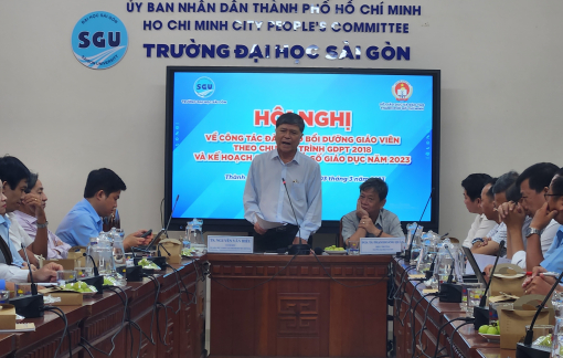 Phải loại bỏ ngay tiêu chí đánh giá giáo viên theo điểm số học sinh
