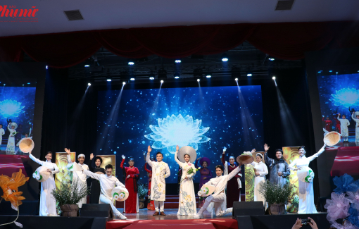 Cùng nhau tham gia thi áo dài