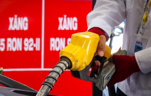 Xem xét dừng Quỹ bình ổn giá xăng dầu nếu không hiệu quả, thuyết phục