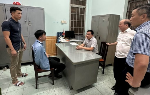 Khởi tố, bắt giam kẻ tưới xăng, dọa thiêu bé gái vì bị quỵt tiền làm ăn