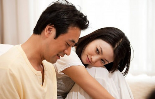 Tự ti trước người con gái đang theo đuổi, vì thu nhập chỉ vừa đủ lo cho gia đình