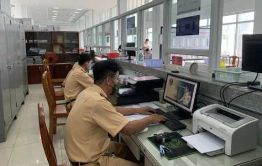 Xác minh vụ 2 người dân được bấm biển số siêu đẹp ở tỉnh Đồng Nai