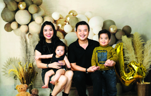Diễn viên Lê Khánh : An nhiên mỉm cười