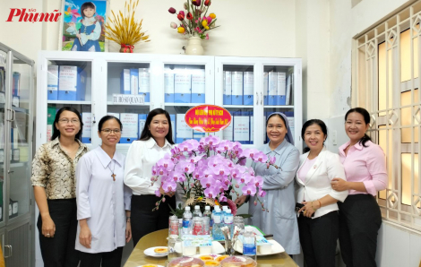 Hội LHPN TPHCM thăm các cơ sở tôn giáo nhân dịp lễ Phục sinh và tết Chôl Chnăm Thmây