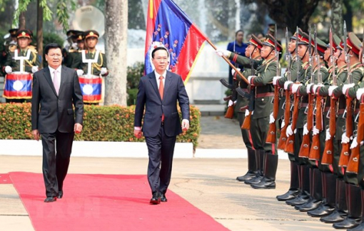 Lễ đón chính thức Chủ tịch nước Võ Văn Thưởng thăm CHDCND Lào