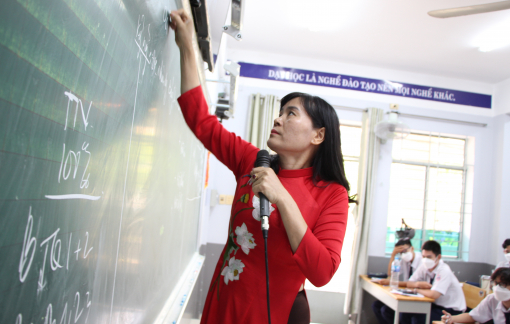 Nóng vội khi đổi mới là “hư bột, hư đường”