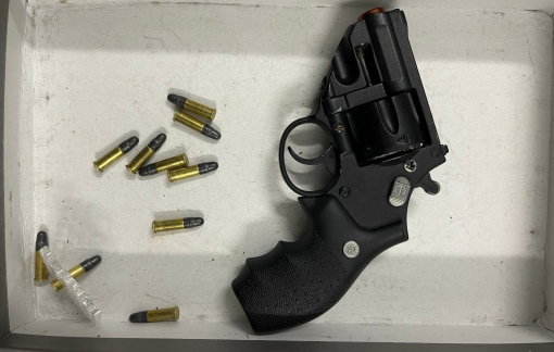 Phát hiện kiện hàng gồm súng và đạn gửi từ sân bay Đà Nẵng đi Hà Nội