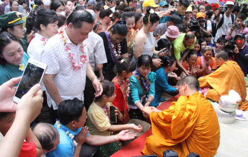 Tết người Lào trên đất Tây Nguyên