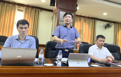 Nữ sinh lớp 10 tự tử: Không muốn đến trường học vì bị bạn “cô lập”?