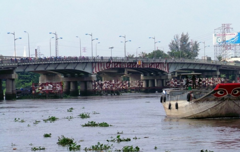 TPHCM dành 244 tỉ đồng nâng độ cao 2 cây cầu bắc qua sông Sài Gòn