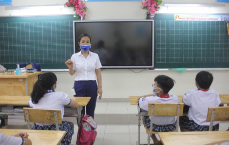 Quảng Ninh yêu cầu học sinh, giáo viên phải đeo khẩu trang