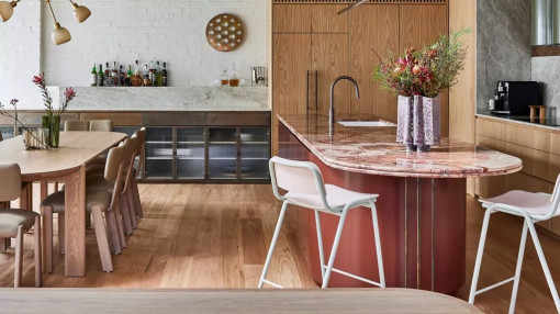 Thêm màu đỏ trong nhà bếp để bắt kịp xu hướng thiết kế nội thất mới
