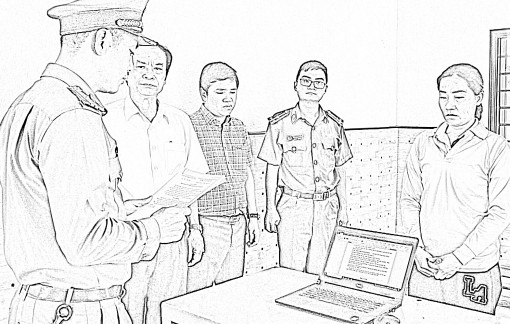 Lập khống phiếu giao hàng với Công ty Việt Á để tham ô gần 1 tỉ đồng