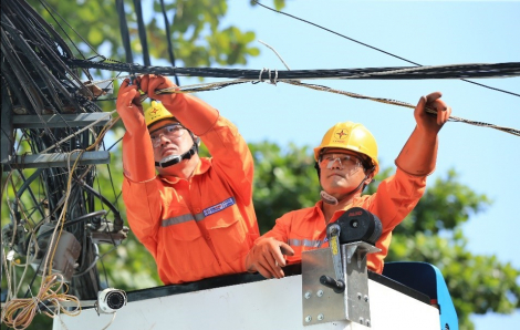 Ngành điện TPHCM tạm ngưng thi công các công trình đào đường dịp lễ