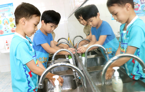 Niềm vui nước sạch đến nhà