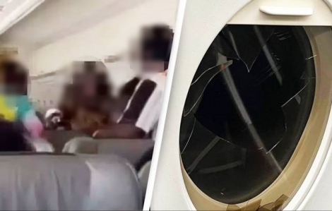 Máy bay hạ cánh khẩn cấp vì hành khách liên tục đánh nhau và làm vỡ kính cửa sổ
