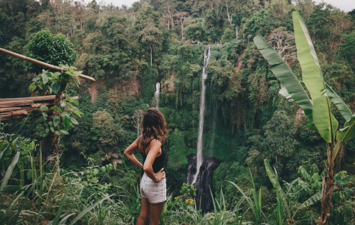 Bali phát ngán với những du khách lắm chiêu trò
