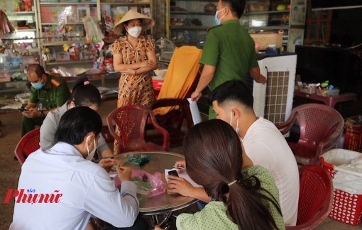 Đề nghị ngưng hoạt động tiệm tạp hóa liên quan vụ 9 học sinh bị ngộ độc