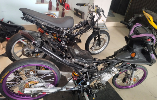 Công an TPHCM đột kích hàng loạt lò nghi độ xe cho “quái xế”