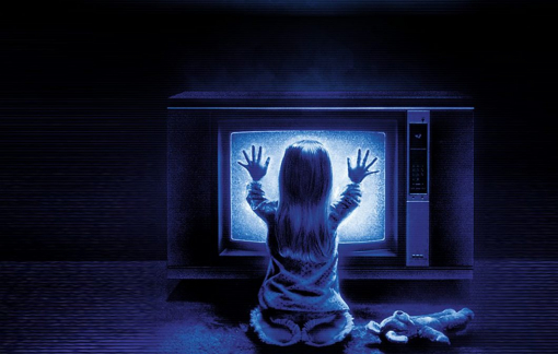 ‘Poltergeist’ và lời khẩn cầu ‘đừng đùa với xác chết’: Lời nguyền từ những cái xác?