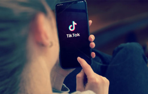 TikTok: Lợi ít, hại nhiều với trẻ em, học sinh