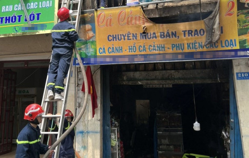 Người đàn ông phóng hỏa đốt 2 căn nhà khiến 4 người thương vong
