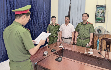 Bắt tạm giam nguyên Chủ tịch huyện Bắc Yên và đồng phạm