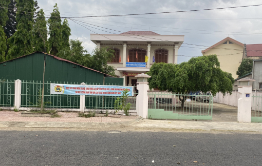 Nguyên Chi cục trưởng Chi cục thi hành án tử vong tại nhà để xe cơ quan